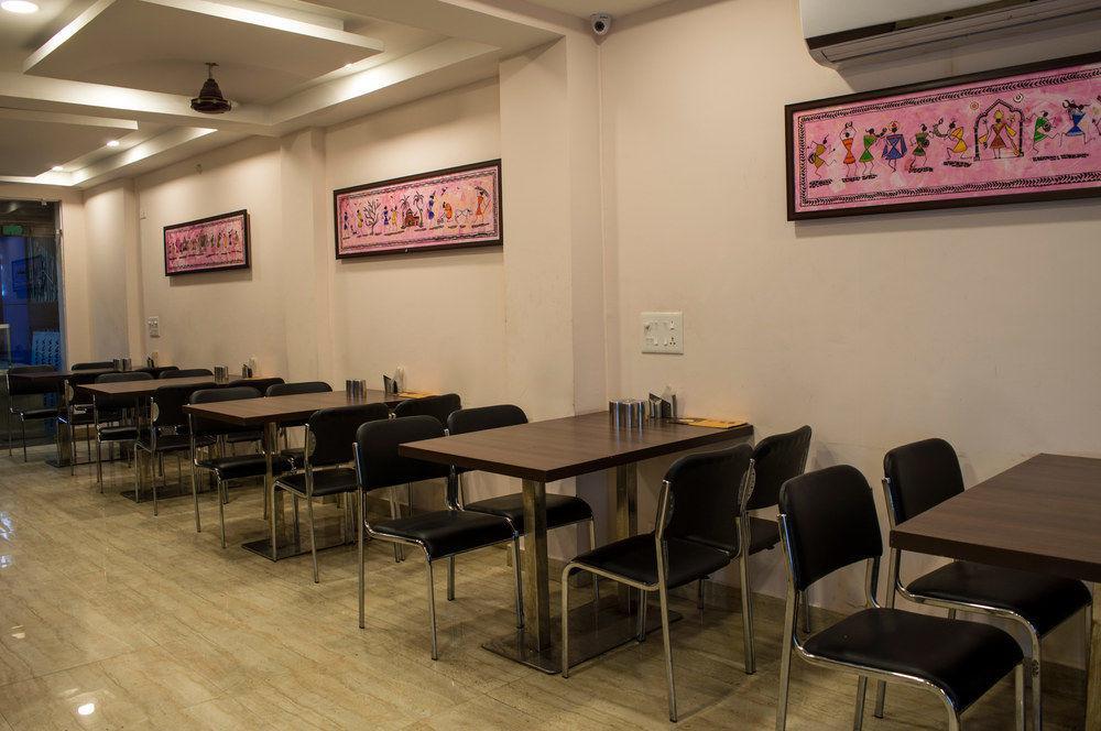Oyo Rooms Sargam Cinemas Бопал Екстериор снимка